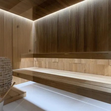 And Kaja קרנייסקה גורה